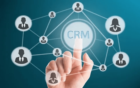 Zoho CRM vs Freshsales: Two excellent choice for SMEs