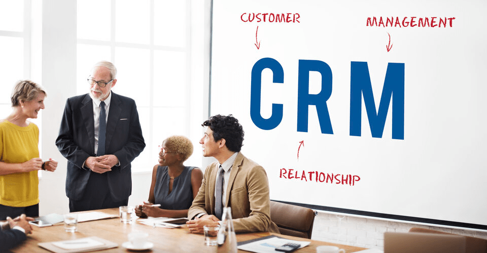 TOP 6 tính năng nổi bật của phần mềm CRM giúp doanh nghiệp giải bài toán quản lý khách hàng